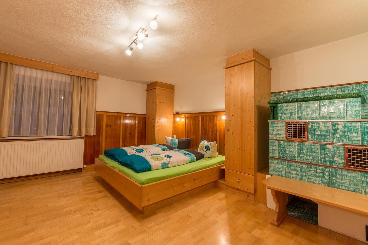 Отель Haus Dorfschmied Флирш Экстерьер фото